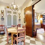Historic Elegance In The Heart Of The Marais - 6p 2bdr