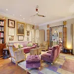 Historic Elegance In The Heart Of The Marais - 6p 2bdr *